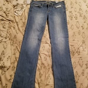 Medium wash Jean's